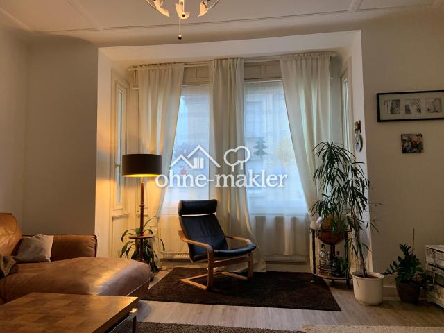 Maklerfrei: Altbau Wohnung mit Charme in begehrter Lage!