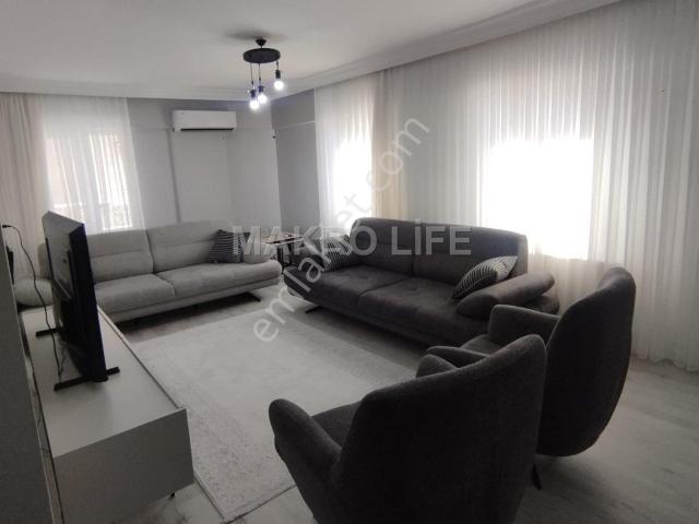 Makro Life Gayrimenkul'den Emek Caddesinde Full Bakımlı 3+1 Satılık Daire