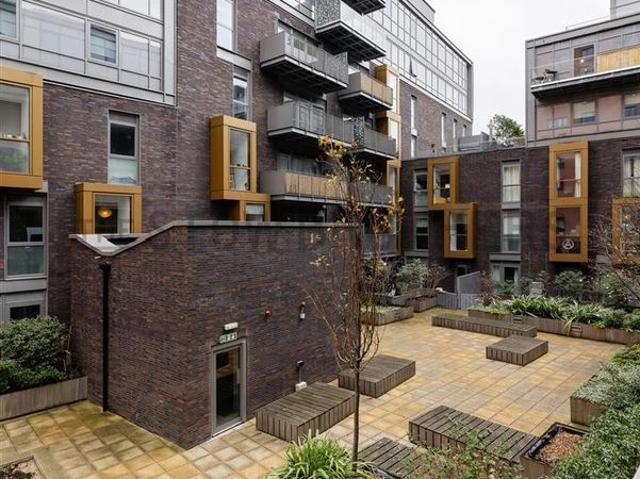 Malt Court, Walthamstow E17, 1 bed flat to rent, £1,900 pcm | PrimeLocation