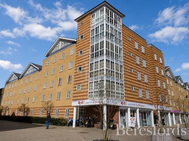 Malt House Place RM1, 3 bed flat to rent, £1,600 pcm | PrimeLocation