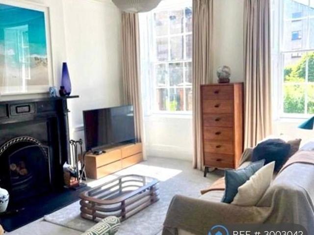 Malta Terrace, Edinburgh, EH4 3 bed terraced house to rent £3,950 pcm £912 pw