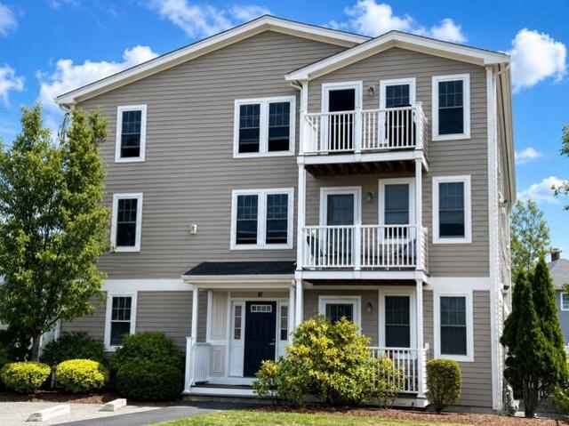 Malta St Apt,hull, Condo For Sale