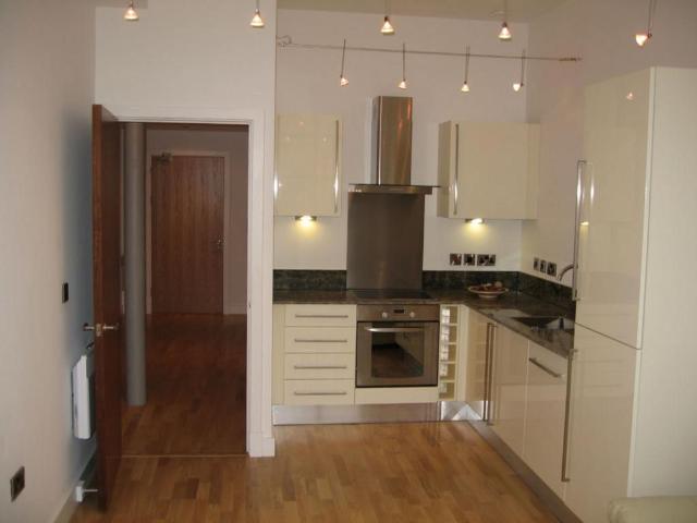 Malta Street, Manchester, M4 1 bed apartment to rent £1,400 pcm £323 pw