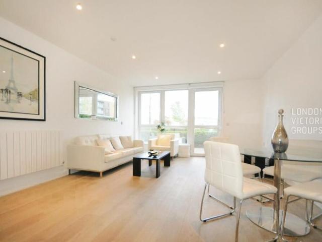 Maltby House, 18 Tudway Road, London SE3, 2 bed flat to rent, £2,250 pcm | PrimeLocation