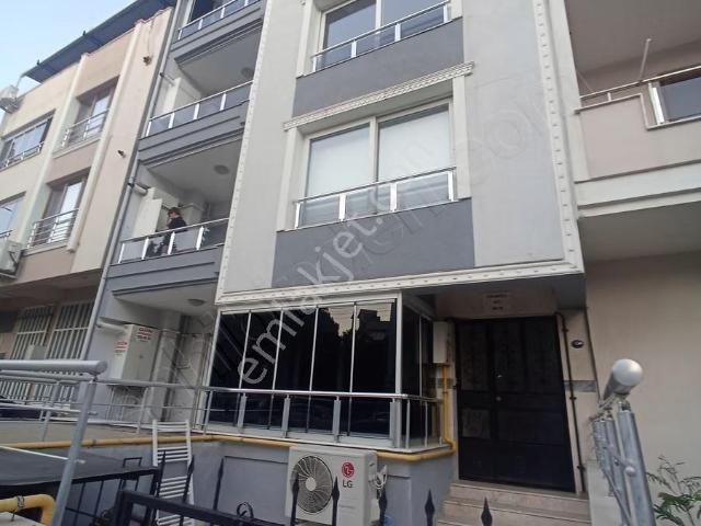 Maltepe Mah. 3+1 Ebeveyn Banyolu Kiralık Arakat Daire