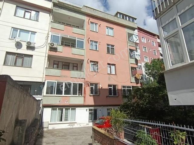 Maltepe Merkezde 2+1 Kiralık Daire