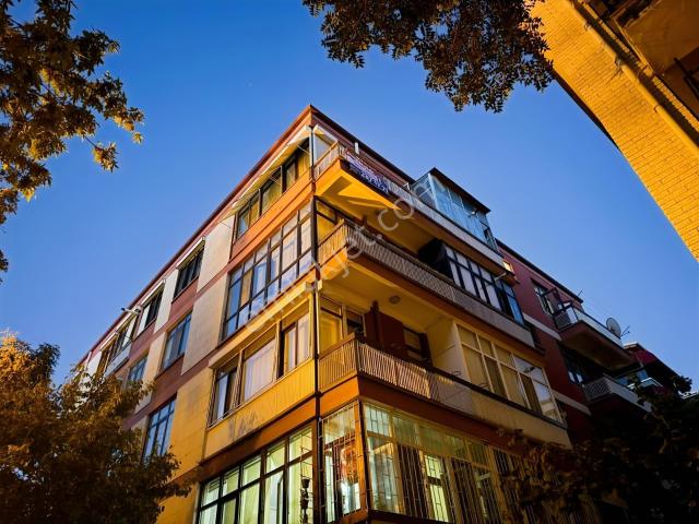 Maltepe Metro Yanı, 3+1 Geniş, Ferah Kiralık Ev eşyalı/eşyasız
