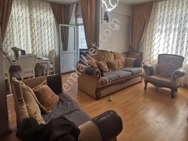 Maltepe Metrosuna Yürüme Mesafesinde Satılık 3+1