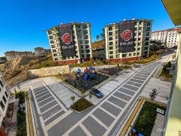 MALTEPE ATŞOKULUN'DA 4.ETAP FERAH VE ORMAN MANZARALI KİRALIK 3+1