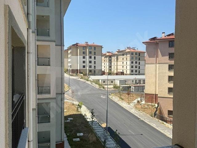 MALTEPE ATIŞOKULUNDA TOKİ 6.ETAP,DA 11O M2 KİRALIK 3+1 DAİRE