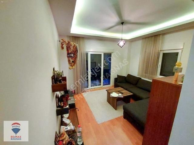 Maltepe Altıntepe Mah 2+1 Bahçe Katı Satılık Daire
