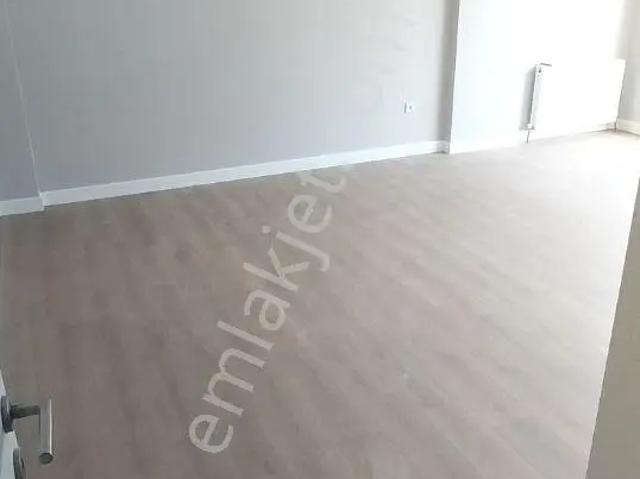Maltepe Altay Çeşme Bağdat Caddesi'nde 3+1 Daire