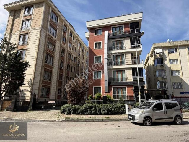 Maltepe Altayçeşme'de Satılık Lüks 4+2 Dubleks Daire