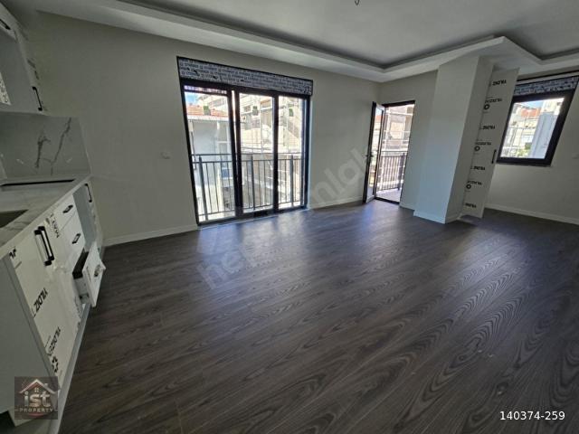 Maltepe Bağdat Cad. Sıfır 2+1 Otoparklı,Ebeveyn banyolu Daire