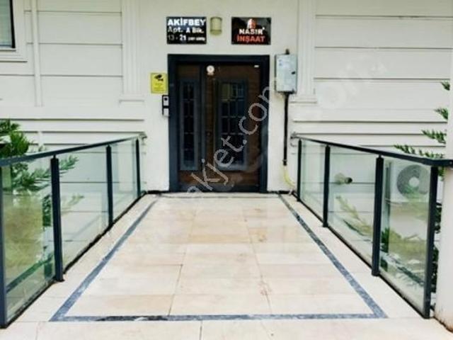 Maltepe Bağdat Caddesinde Marmaraya Yakın Yeni Bina 3+1 Daire