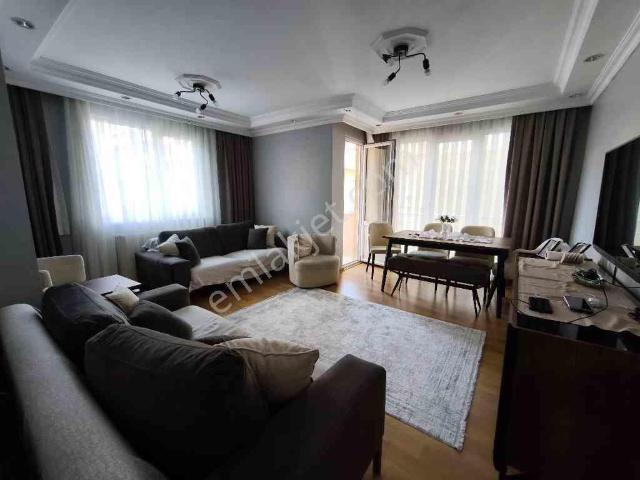 Maltepe’de Çift Cepheli doğu batı 2+1 | 80 M² Net | Balkonlu | Krediye Uygun