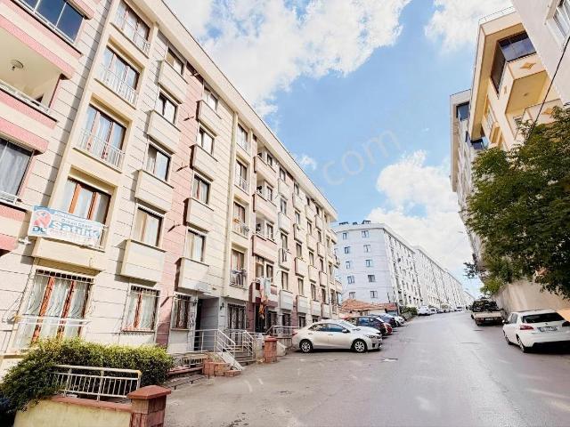 Maltepe Fındıklı Mahallesi İpek Sokakta Satılık Dubleks