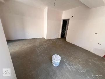 Maltepe Süreyya Plajı Balkonlu Kullanışlı Nezih Sokak 2+1