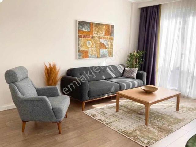 Maltepe Zümrütevler De Kiralık Eşyalı 3+1