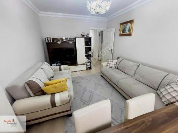 Maltepe Zümrütevlerde 2+1 Çift Çepe Deniz Manzaralı 2. Kat Ferah