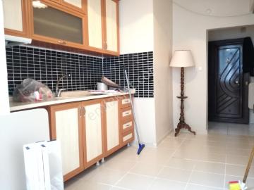 Maltepe Zümrütevlerde Palmiye Sitesi İçerisinde 3+1 Temiz 3. Kat