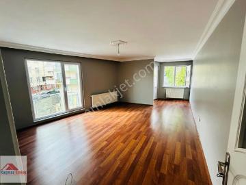 Maltepede Ara Kat Ebeveyn Banyolu Balkonlu 3+1 Kiralık Dairemiz