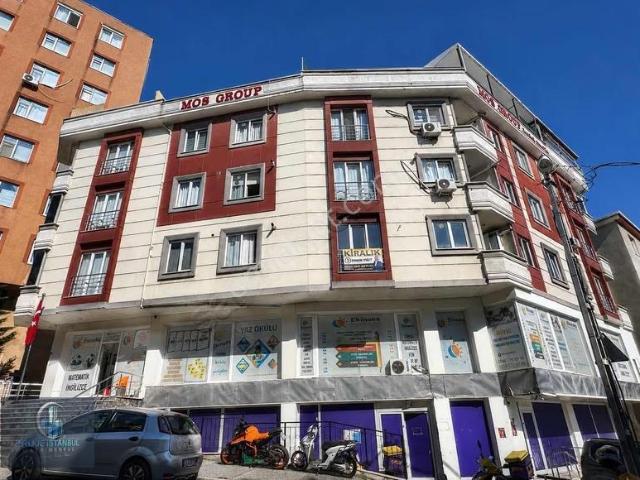Maltepe'de Kiralık 3+1 Daire