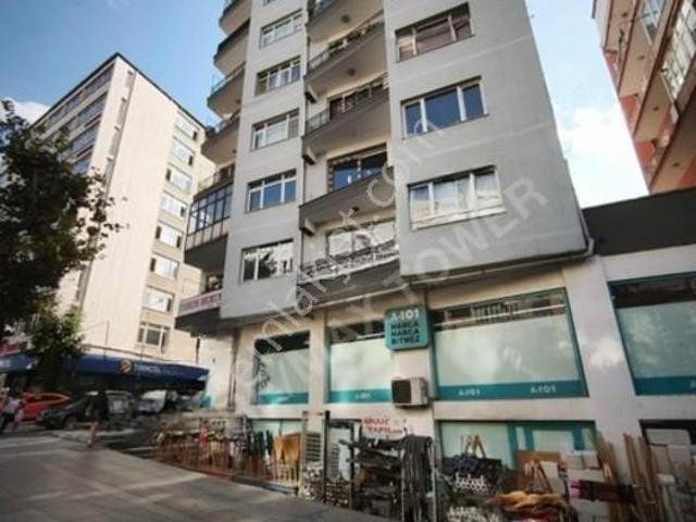 Maltepe'de Satılık 3+1 Konut&işyeri
