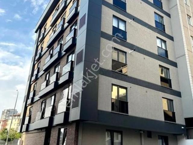 Maltepede Sıfır Minibs.cd Yakın 3.kat 2+1 65m2 Amerikan Mutfak