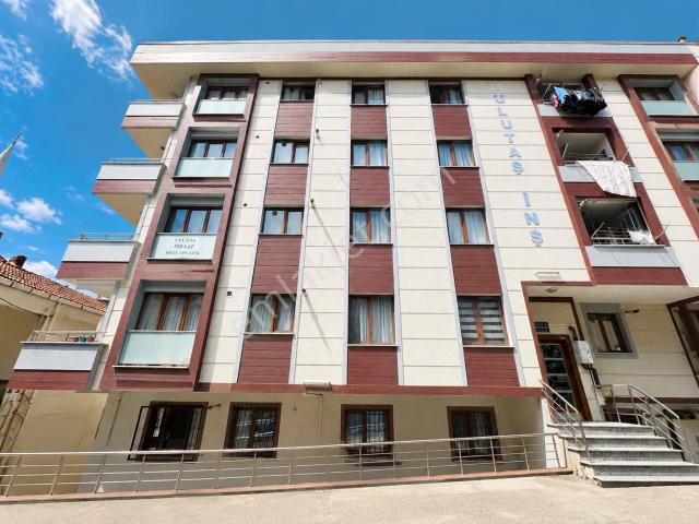 Maltepe'de Satılık 2+1 Daire