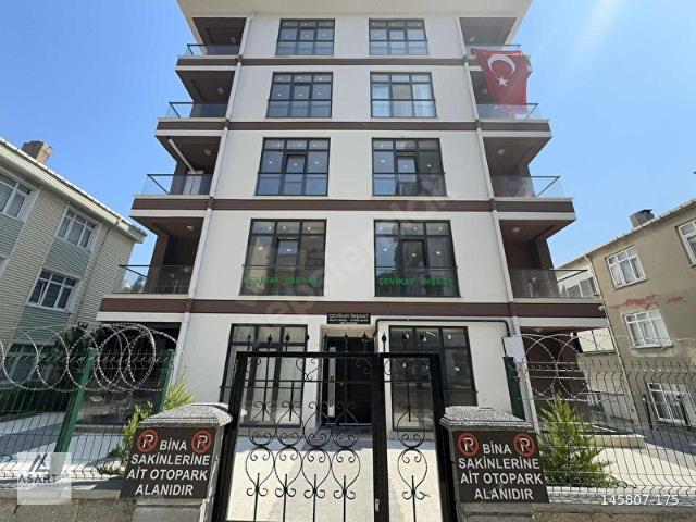 MALTEPE'DE YÜKSEK KİRA GETİRİLİ 3+1 DUBLEKS TERASLI YENİ BİNA