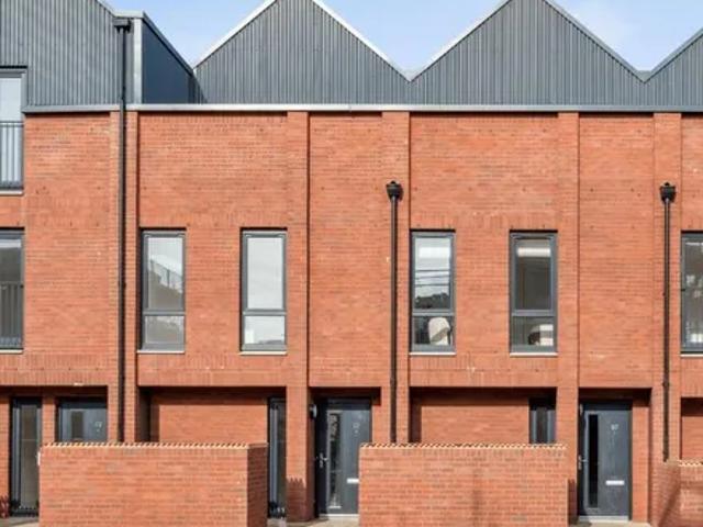 Maltings Wynd, Keppochhill, Glasgow, G4 9BF, United Kingdom | 3 bed townhouse for rent #139544282 | Rentberry