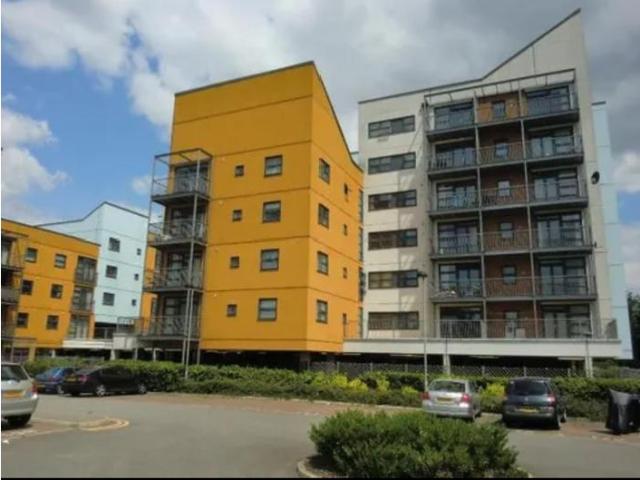 MALTINGS CLOSE, BROMLEY BY BOW, E3 2 bed flat to rent £2,100 pcm £485 pw