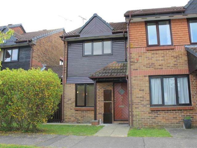 Maltings Lane, Witham CM8, 2 bed semi detached house to rent, £1,295 pcm | PrimeLocation