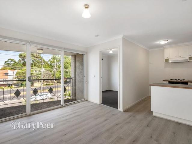 Malvern Mews Top Floor Apartment