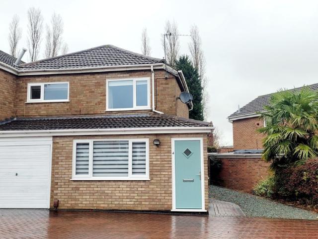 Malvern Crescent, Ashby De La Zouch LE65, 3 bed property to rent, £1,350 pcm | PrimeLocation