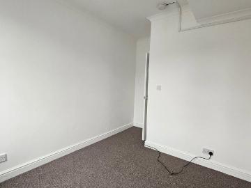 Malvern Road, Hornchurch RM11, 2 bed flat to rent, £1,800 pcm | PrimeLocation