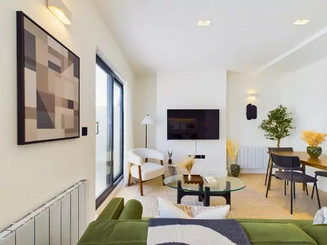 Malvern Road, London NW6 1 bed serviced apartment to rent £5,850 pcm £1,350 pw