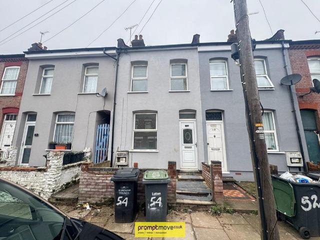 Malvern Road Luton LU1 1LQ 2 bed terraced house to rent £1,300 pcm £300 pw