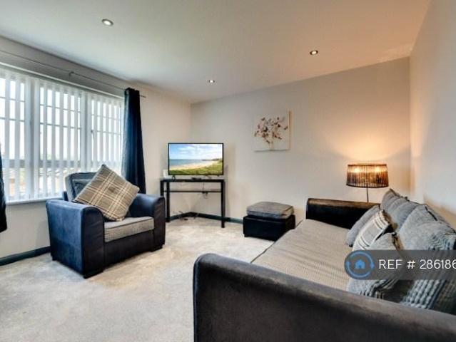 Malvern Road, North Shields, NE29 2 bed flat to rent £950 pcm £219 pw