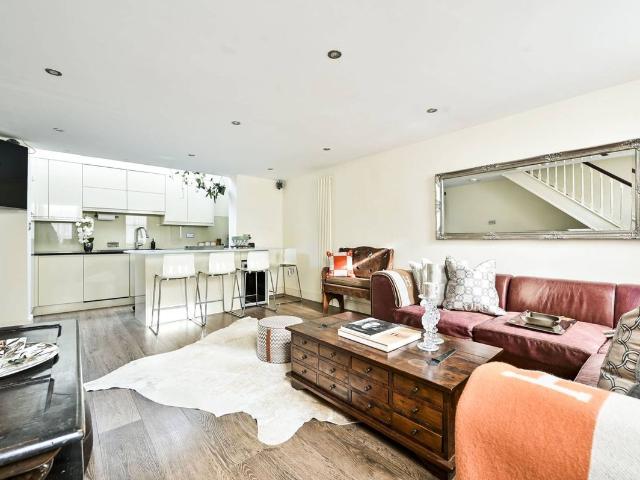 Malvern Road, Queen's Park, London NW6, 2 bed terraced house to rent, £4,000 pcm | PrimeLocation