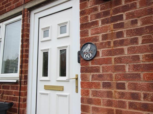 Malvern Road, Worcester WR2 4 bed semi detached house to rent £2,100 pcm £485 pw