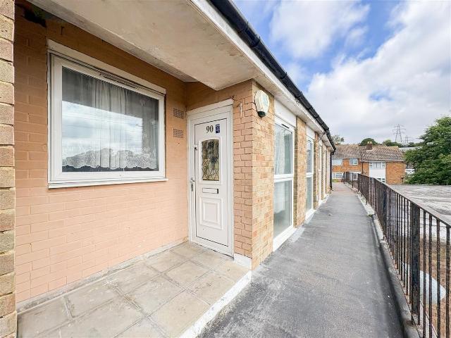 Malvern Way, Hastings TN34, 2 bed flat to rent, £950 pcm | PrimeLocation