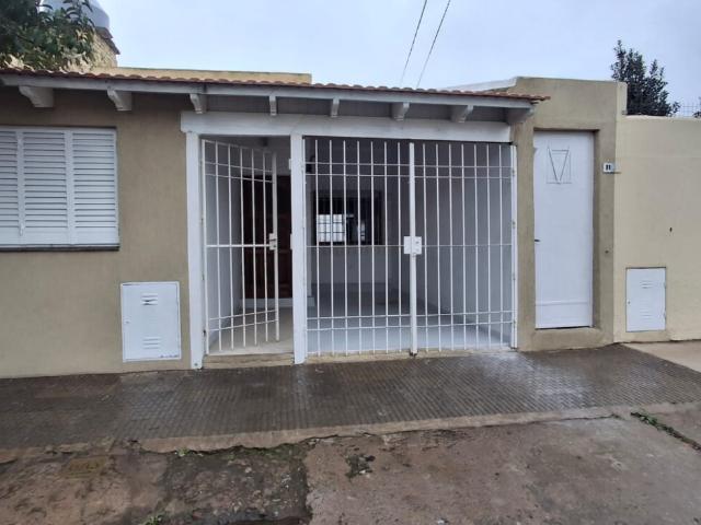 Malvinas 1153, ALQUILA Casa de dos dormitorios