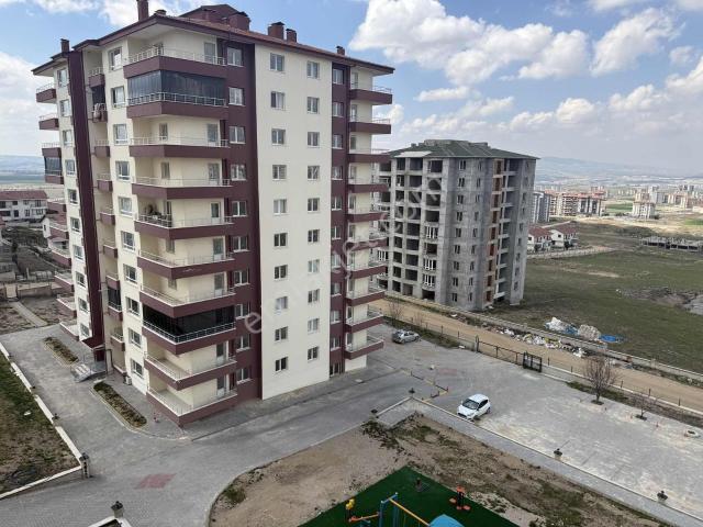 Malıkoy Osb De Tapulu Geniş Peyzajlı Katta 3+1 Site Dairesi