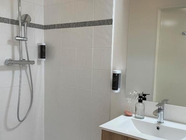 Malakoff Lovely studio with terrace near Paris Expo Porte de Versailles