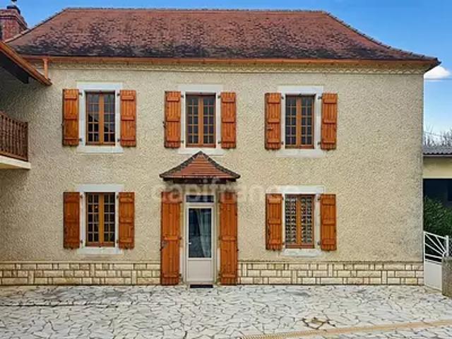 Malaussanne 64410 Achat / Vente maison 8 pièces t8 jardin terrasse