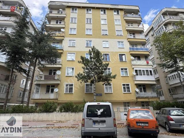 Malazgirt Mah. Barış Cad. 100m 3+1 100m2 Net Bakımlı Manzaralı