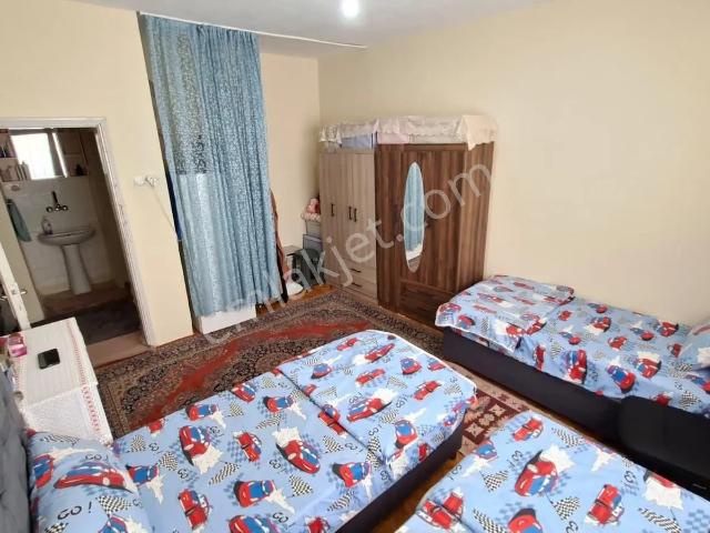 Malazgirt Mahallesinde Bakımlı 2+1 Satılık Daire