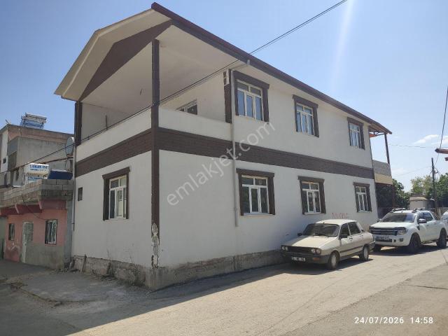 Malazgirt Mahallesi'nde Satılık Mustakil Dubleks Daire